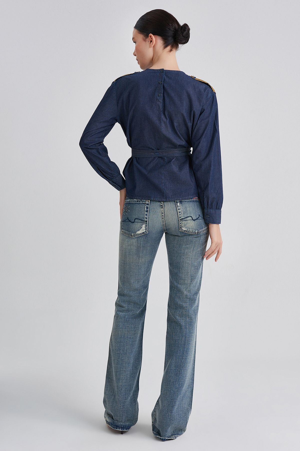 7 For All Mankind Kadın İspanyol Paça Jeans - 16