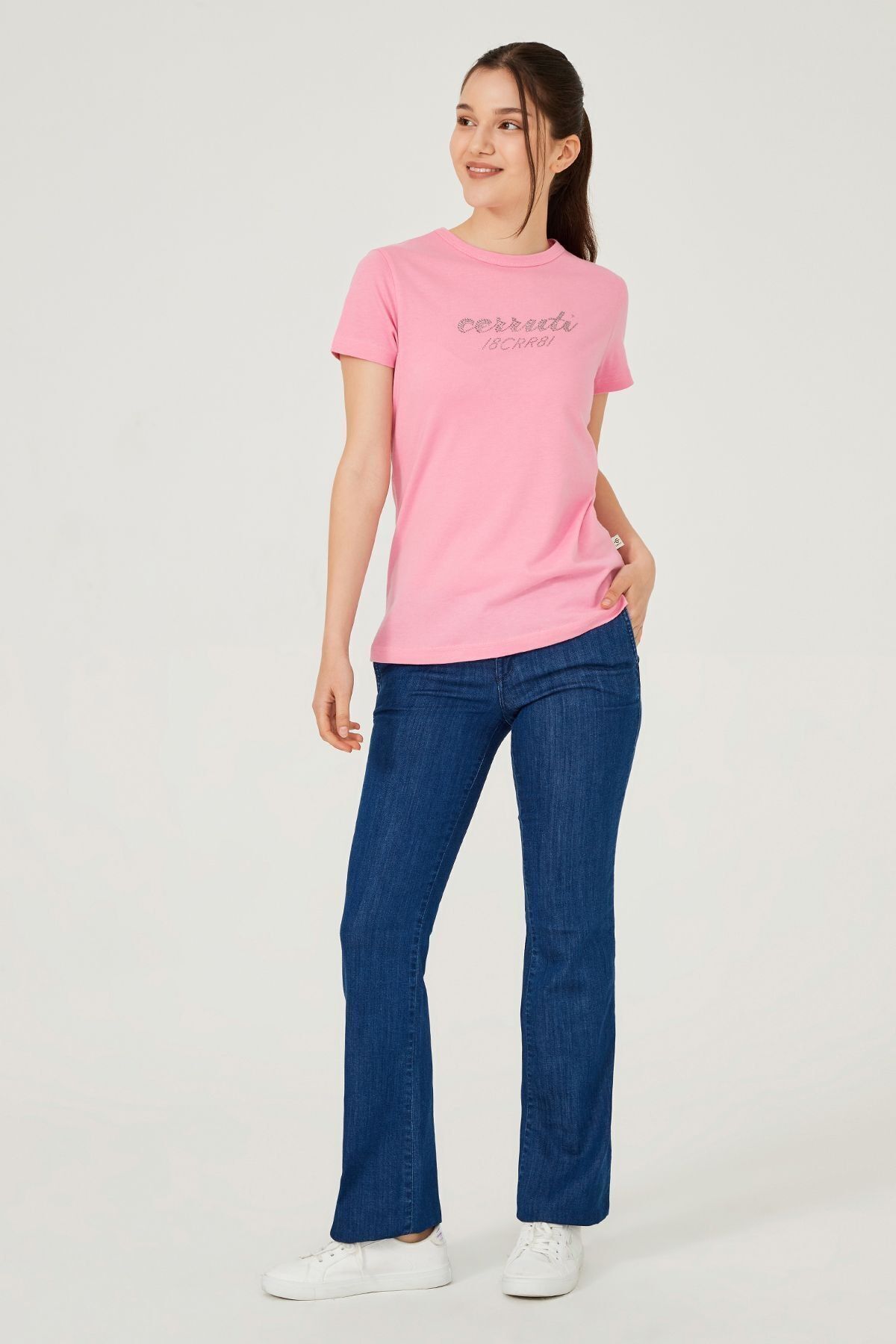 Bisiklet Yaka Kadın T-Shirt - 11