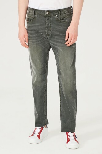 Diesel Erkek Normal Bel Normal Paça Jean Pantolon - 16