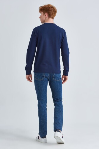 EA7 Logolu Bisiklet Yaka Erkek Sweatshirt - 9