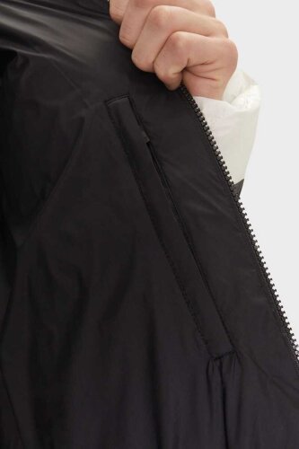 Emporio Armani Erkek Kapşonlu Şişme Mont - 6