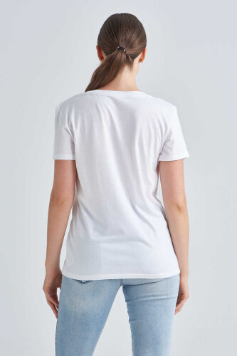 Guess Logolu V Yaka Kadın T-Shirt - 4