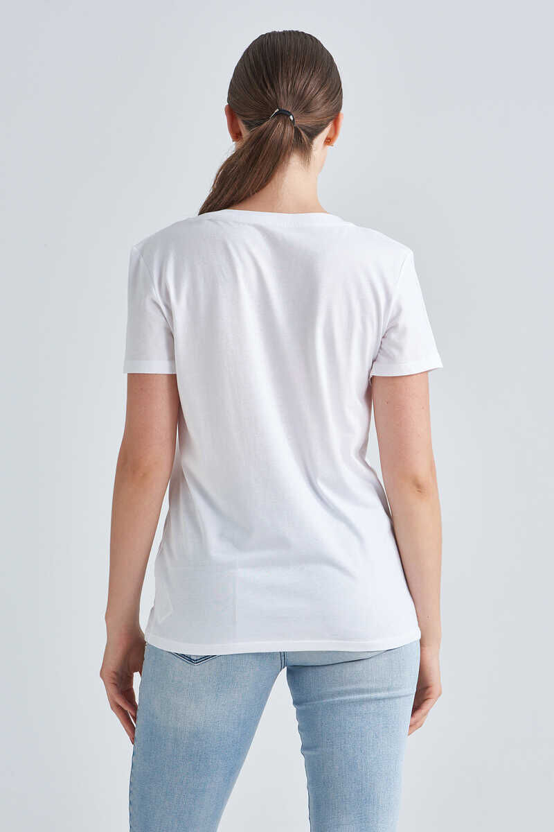 Guess Logolu V Yaka Kadın T-Shirt - 4