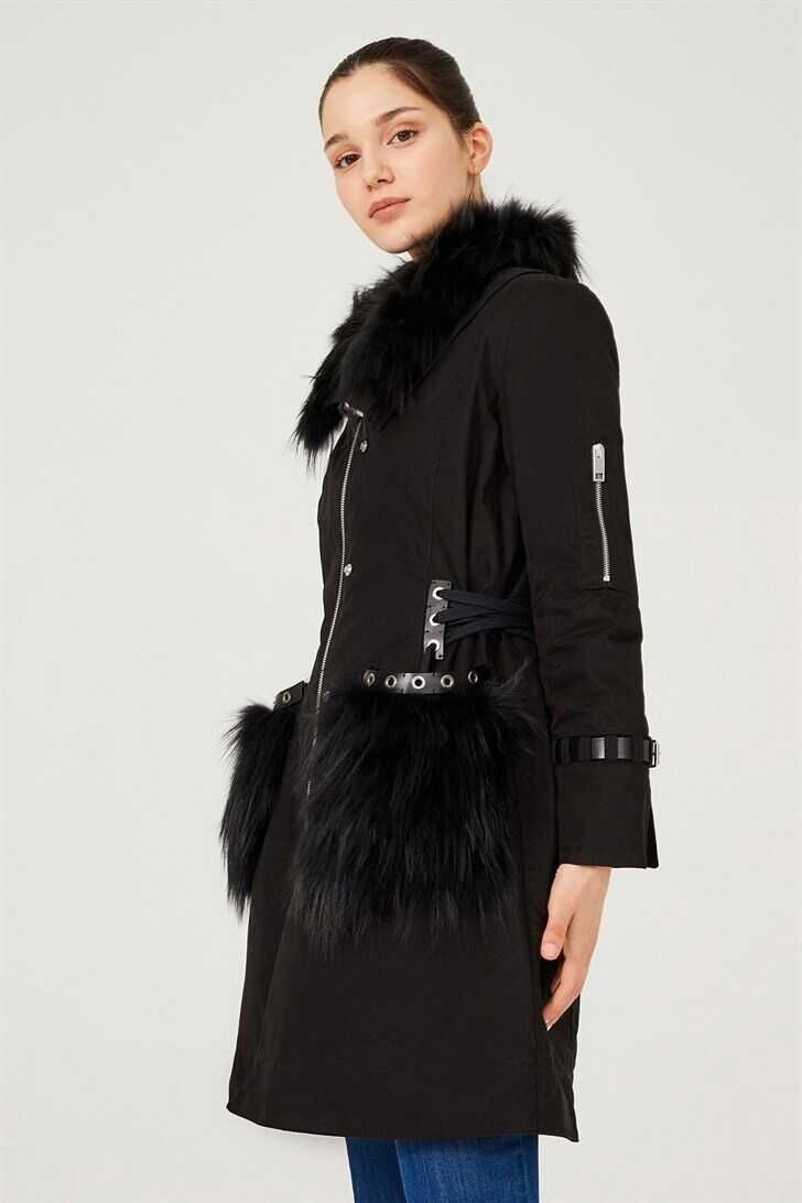 Kürk Yaka Kadın Kaban - 4