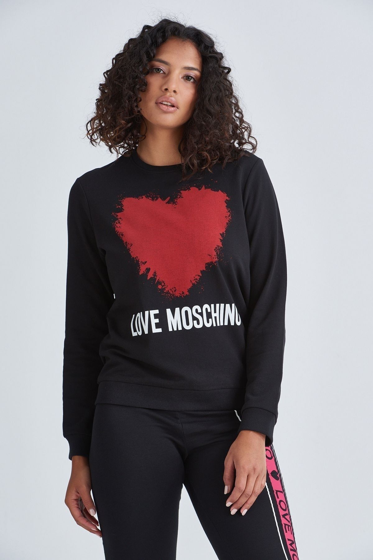 Love Moschino Kadın Kalp Logolu Sweatshirt - 5