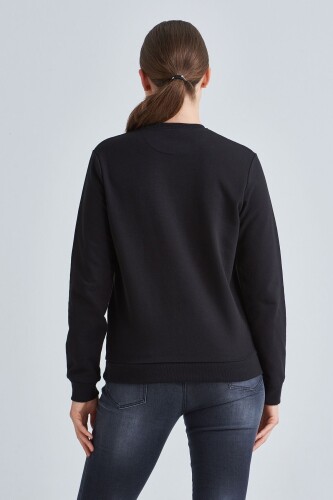 Love Moschino Kadın Logolu Sweatshirt - 8