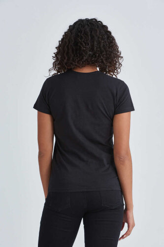 Love Moschino Kadın Yazılı T-Shirt - 4