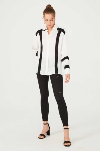 Trussardi Kadın Siyah Şerit Detaylı Gömlek - 3