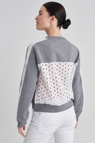 Trussardi Kuş Gözü İşlemeli Kadın Sweatshirt - 4