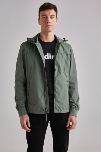 Woolrich Erkek Kapşonlu Yağmurluk - 9