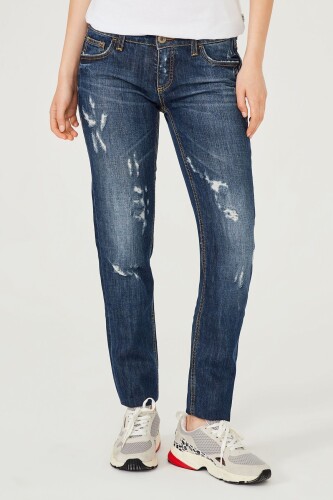 Yırtık Detaylı Normal Kesim Kadın Jean Pantolon - 5